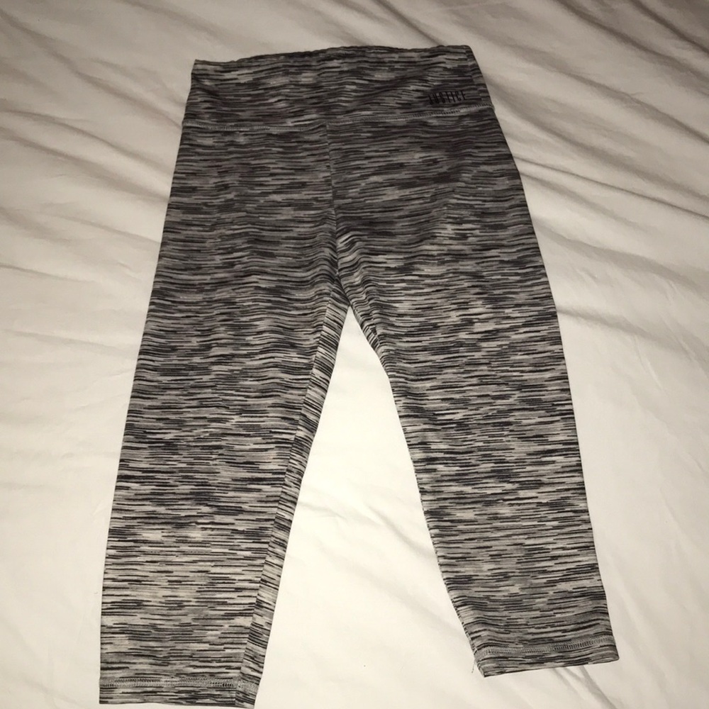 Girls striped black and white leggings